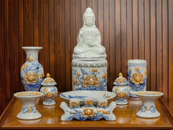 Bộ ban thờ sứ men rạn cao cấp Bát Tràng